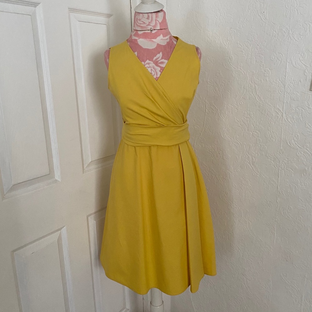 Valentino Beautiful Yellow Tea Party Sundress 8 - Picture 1 of 5